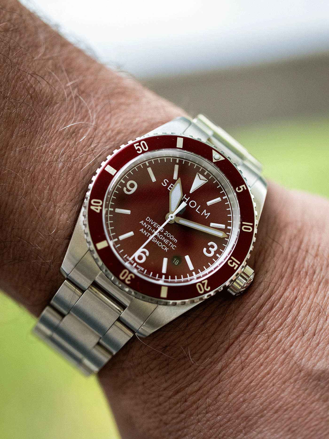 Offshore Maroon